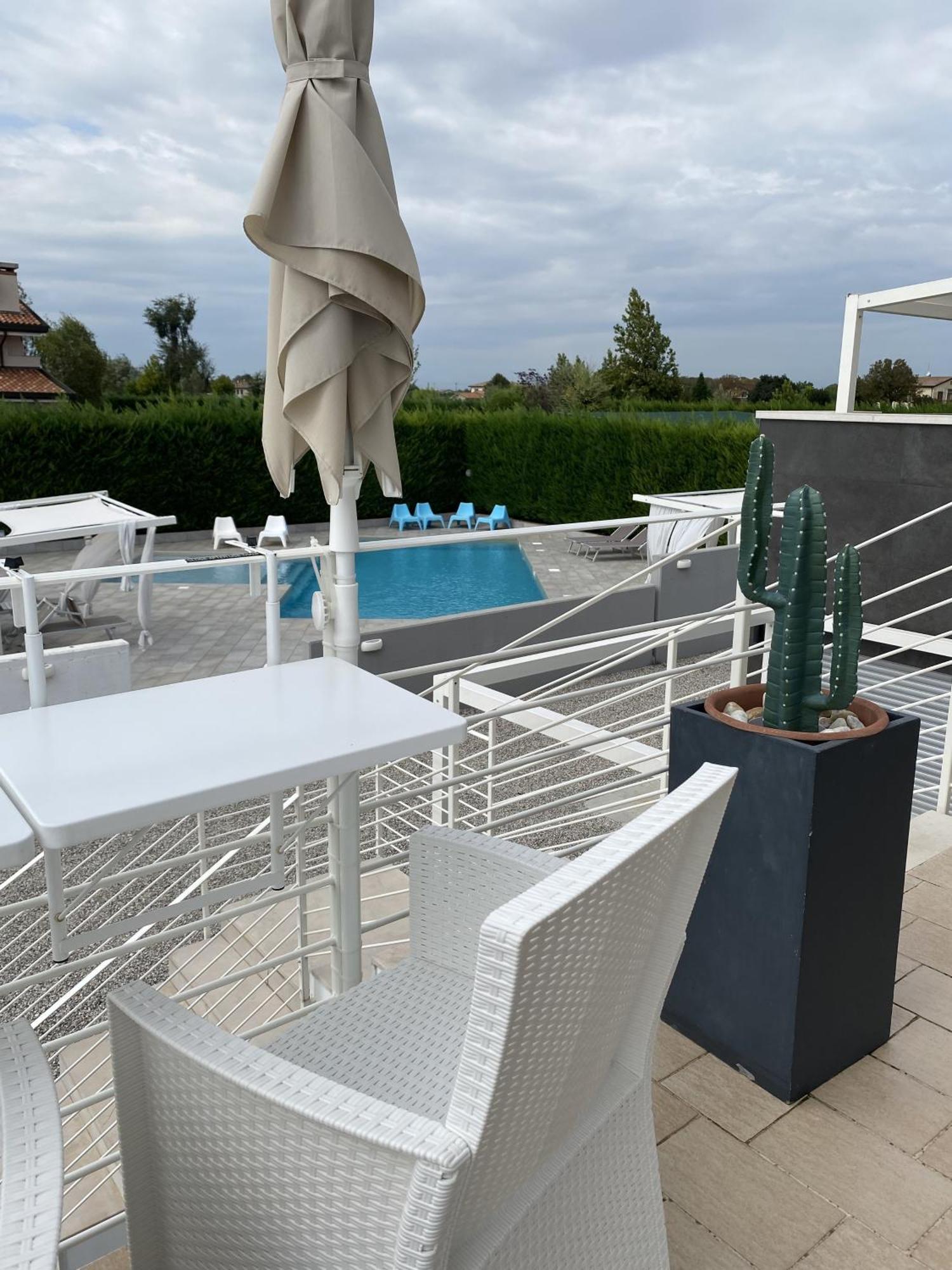 Meridien House Casalserugo Exterior foto