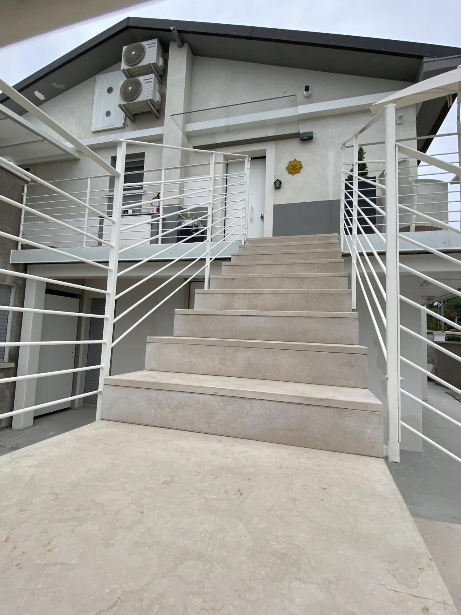 Meridien House Casalserugo Exterior foto